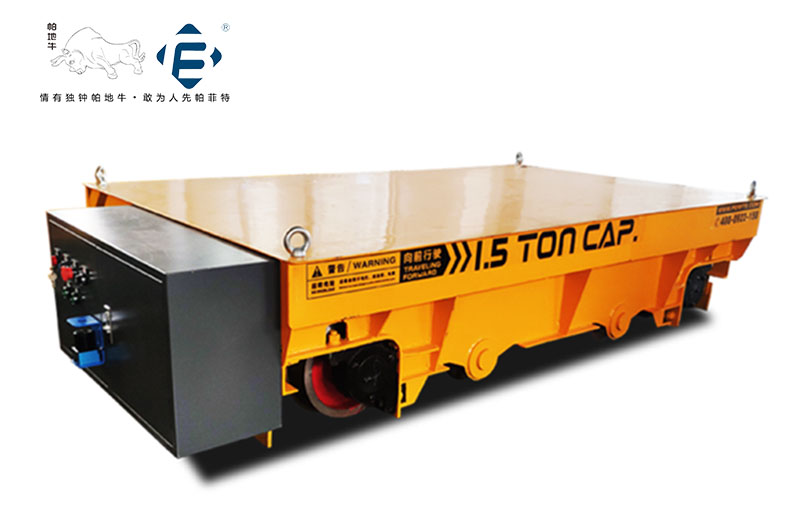 東莞市臺(tái)冠5tBXC蓄電池?zé)o軌搬運(yùn)車交付成功